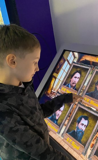 Роснасление: "Художники" для художественных выставок